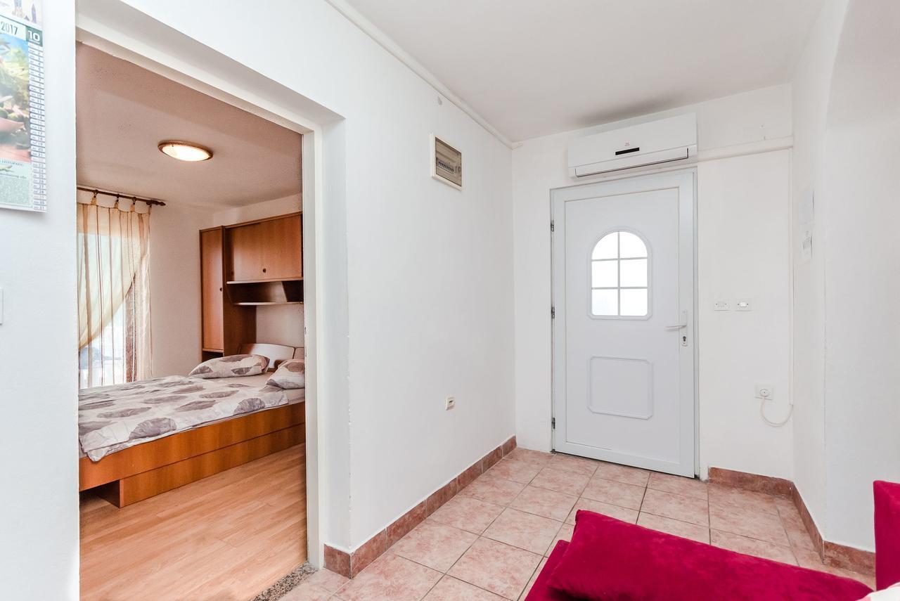 Apartments Albina Lopar Extérieur photo