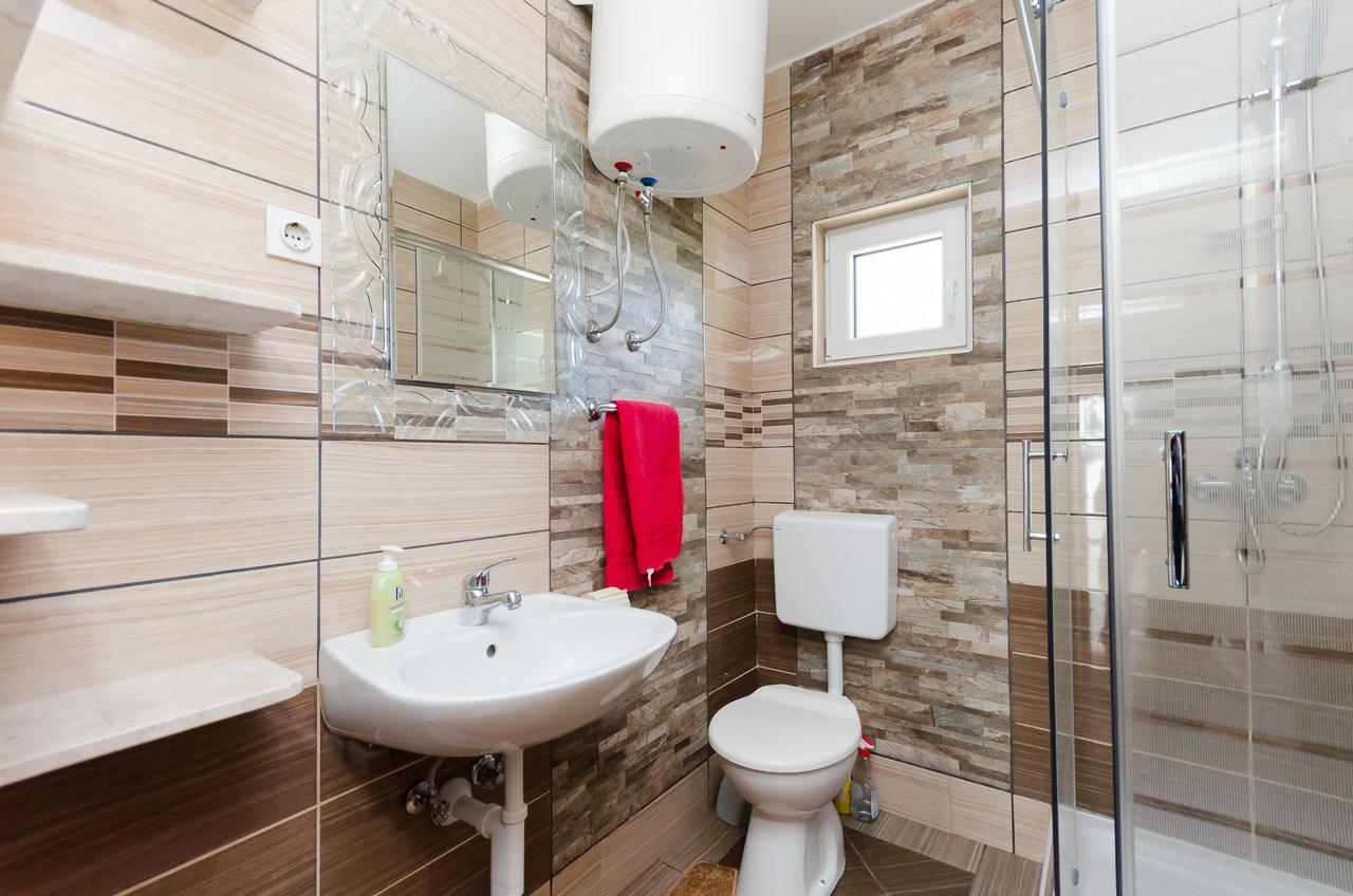 Apartments Albina Lopar Extérieur photo